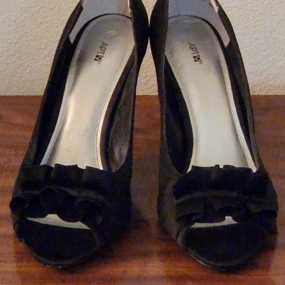 Apt. 9 Shoes - Apt 9 Black Pump Size 9